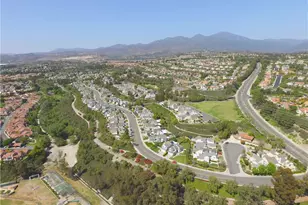 22061 Castlewood, Mission Viejo, CA 92692 - Photo 33