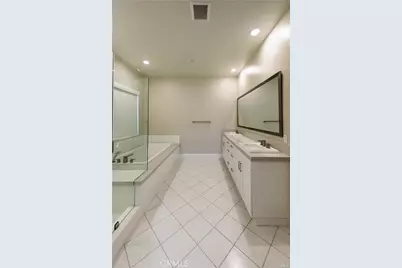 77 Gravity, Irvine, CA 92618 - Photo 7