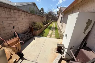2040 Santa Barbara, Corona, CA 92882 - Photo 5