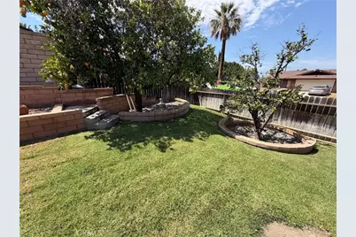 2040 Santa Barbara, Corona, CA 92882 - Photo 19