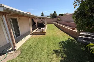2040 Santa Barbara, Corona, CA 92882 - Photo 21