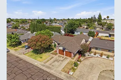 316 Charles, Manteca, CA 95336 - Photo 1