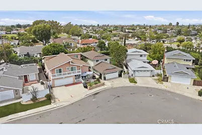 2336 Cynthia Court, Costa Mesa, CA 92627 - Photo 31