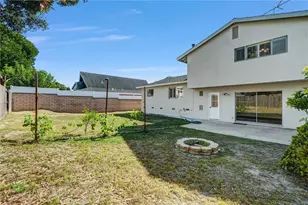 17362 Breda Ln, Huntington Beach, CA 92649 - Photo 27