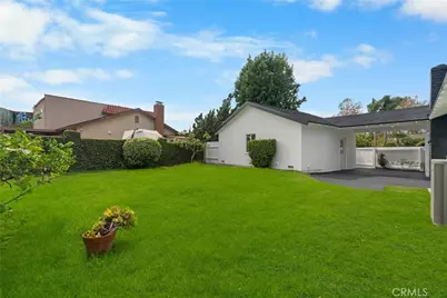 3230 N Pinewood Street, Orange, CA 92865 - Photo 29