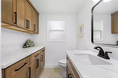 3230 N Pinewood Street, Orange, CA 92865 - Photo 15