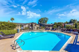 2175 Pacific Ave, Costa Mesa, CA 92627 - Photo 45