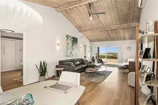 2175 Pacific Ave, Costa Mesa, CA 92627 - Photo 13