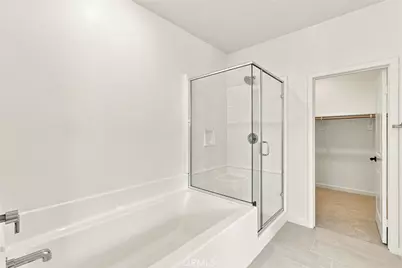 16072 Butterfly Drive, Fontana, CA 92336 - Photo 27