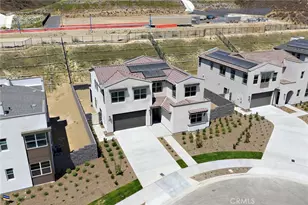 16072 Butterfly Dr, Fontana, CA 92336 - Photo 3