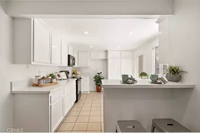 4902 Pearce, Huntington Beach, CA 92649 - Photo 9