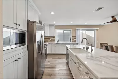 28275 Zurburan, Mission Viejo, CA 92692 - Photo 3