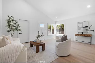 27332 Las Nieves, Mission Viejo, CA 92691 - Photo 3