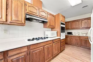 15303 Bluefield Ave, La Mirada, CA 90638 - Photo 9