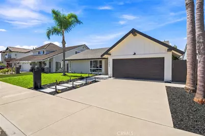 17951 Whitford Lane, Huntington Beach, CA 92649 - Photo 5