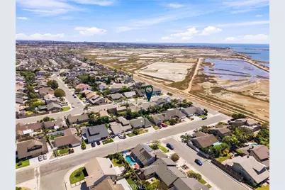 17951 Whitford Lane, Huntington Beach, CA 92649 - Photo 65
