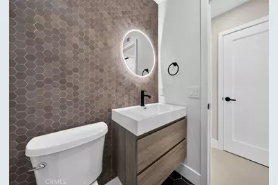 17951 Whitford Lane, Huntington Beach, CA 92649 - Photo 41