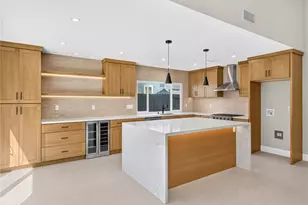 17951 Whitford Ln, Huntington Beach, CA 92649 - Photo 13