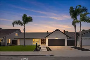 17951 Whitford Ln, Huntington Beach, CA 92649 - Photo 3