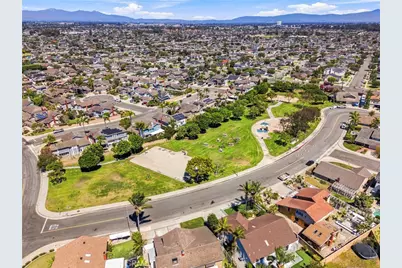17951 Whitford Lane, Huntington Beach, CA 92649 - Photo 67
