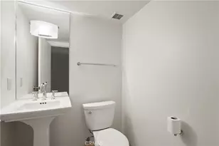 13650 Marina Pointe Dr, Marina del Rey, CA 90292 - Photo 33