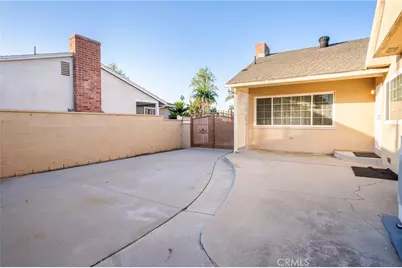 7441 Irwingrove Drive, Downey, CA 90241 - Photo 21