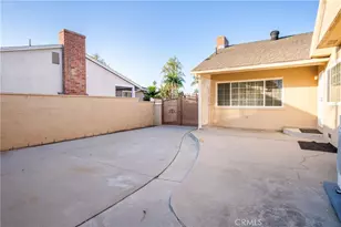7441 Irwingrove Dr, Downey, CA 90241 - Photo 21
