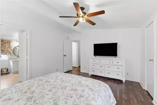 2700 E Valley Pkwy, Escondido, CA 92027 - Photo 13