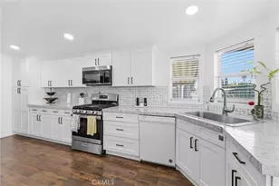 2700 E Valley Pkwy, Escondido, CA 92027 - Photo 5