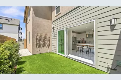 291 Lynx, Irvine, CA 92618 - Photo 5