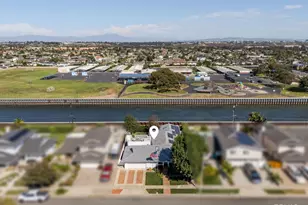 21892 Kaneohe, Huntington Beach, CA 92646 - Photo 35