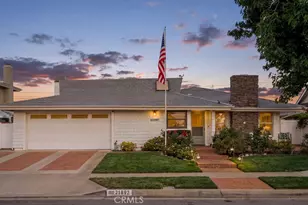 21892 Kaneohe, Huntington Beach, CA 92646 - Photo 37