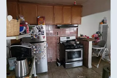 668 Clela, Los Angeles, CA 90022 - Photo 5