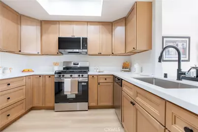 484 S Euclid #202, Pasadena, CA 91101 - Photo 23