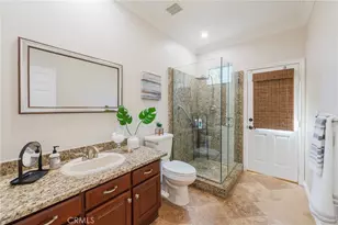 36008 Corte Coruna, Murrieta, CA 92562 - Photo 21