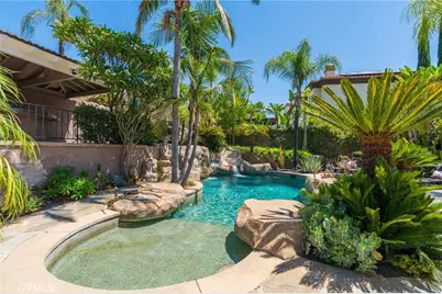 36008 Corte Coruna, Murrieta, CA 92562 - Photo 39