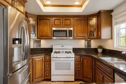 711 Huntington, Huntington Beach, CA 92648 - Photo 29