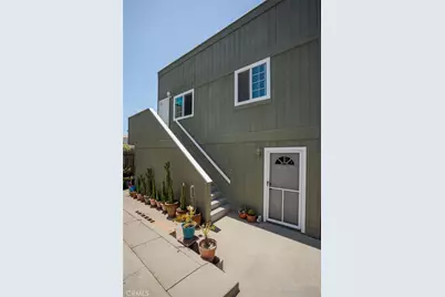 711 Huntington, Huntington Beach, CA 92648 - Photo 23