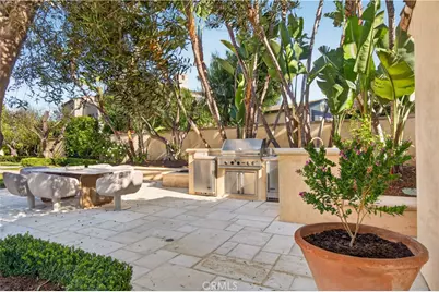 98 Canyon Crk, Irvine, CA 92603 - Photo 45