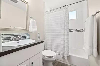 8181 Holland Drive, Huntington Beach, CA 92647 - Photo 19
