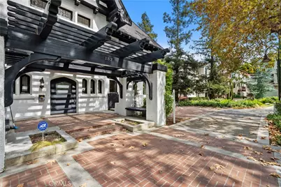 182 S Orange Grove, Pasadena, CA 91105 - Photo 11