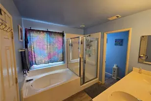 21224 Vidal Ct, Apple Valley, CA 92308 - Photo 11