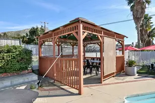 138 Green Oaks Dr, Riverside, CA 92507 - Photo 45