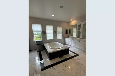 20 Clydesdale Drive, Ladera Ranch, CA 92694 - Photo 9