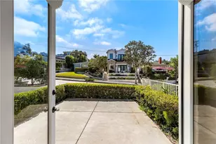 703 Poinsettia Ave, Corona del Mar, CA 92625 - Photo 3