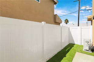 2937 Mendoza Dr, Costa Mesa, CA 92626 - Photo 29