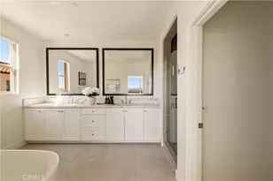 137 Trumpet Flower, Irvine, CA 92618 - Photo 35