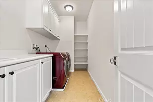 858 E Manresa, Azusa, CA 91702 - Photo 43