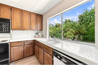 19712 Sacramento, Huntington Beach, CA 92646 - Photo 15