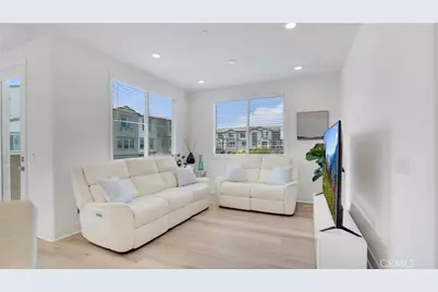 510 Bluegrass Way, Rancho Mission Viejo, CA 92694 - Photo 5